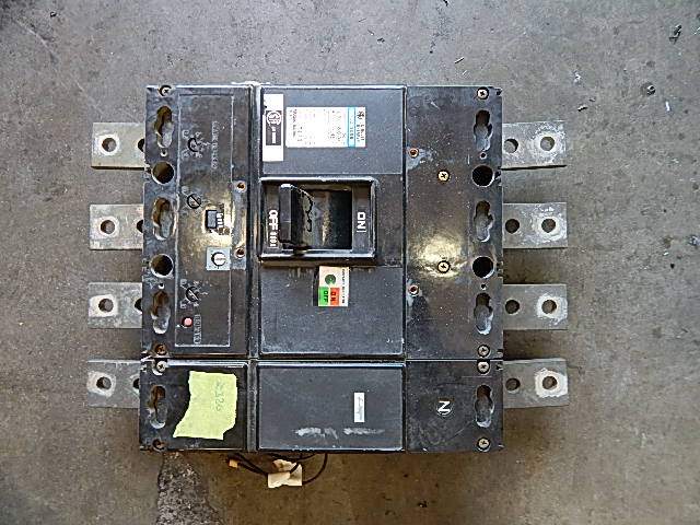 3P 900/1200A 600V Circuit Breaker - GE - (TKM 3F)