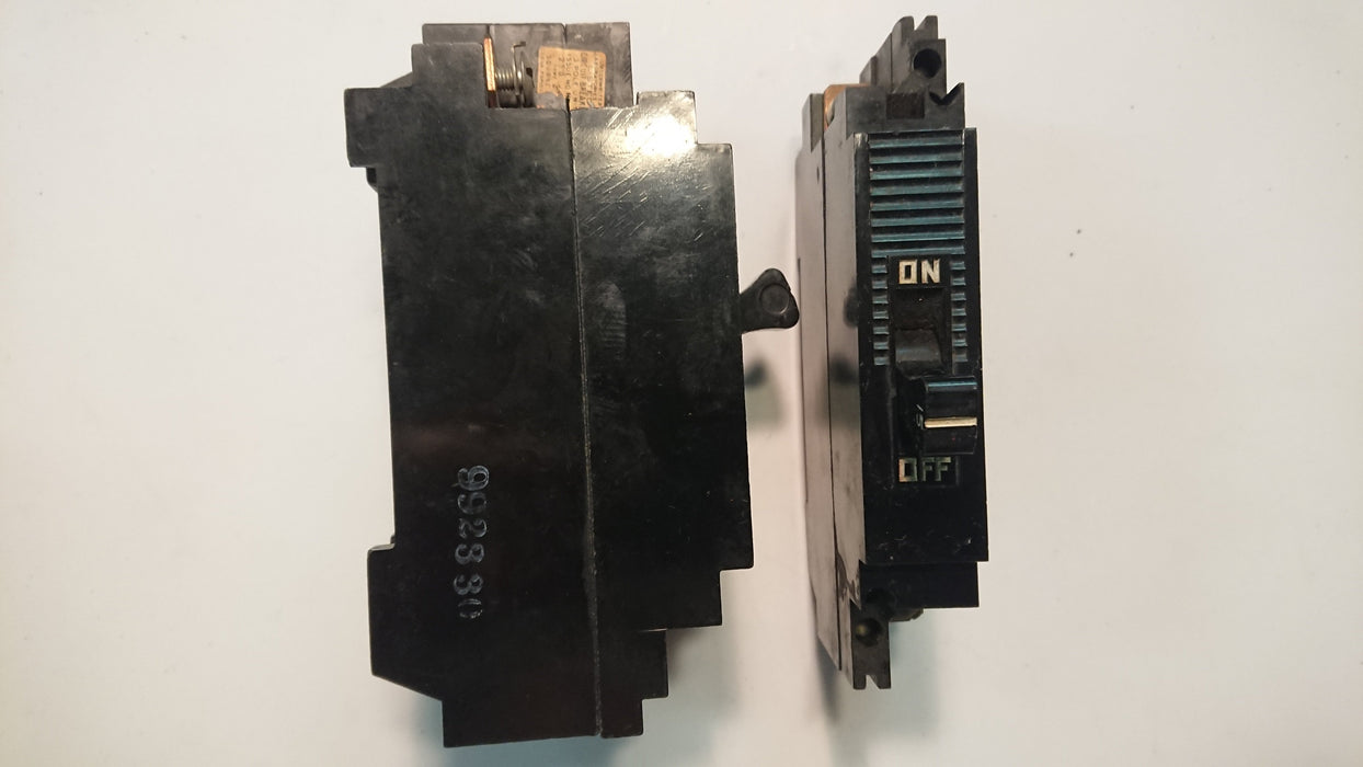 15A 1-Pole Circuit Breaker - Square D - (ML 992 115)