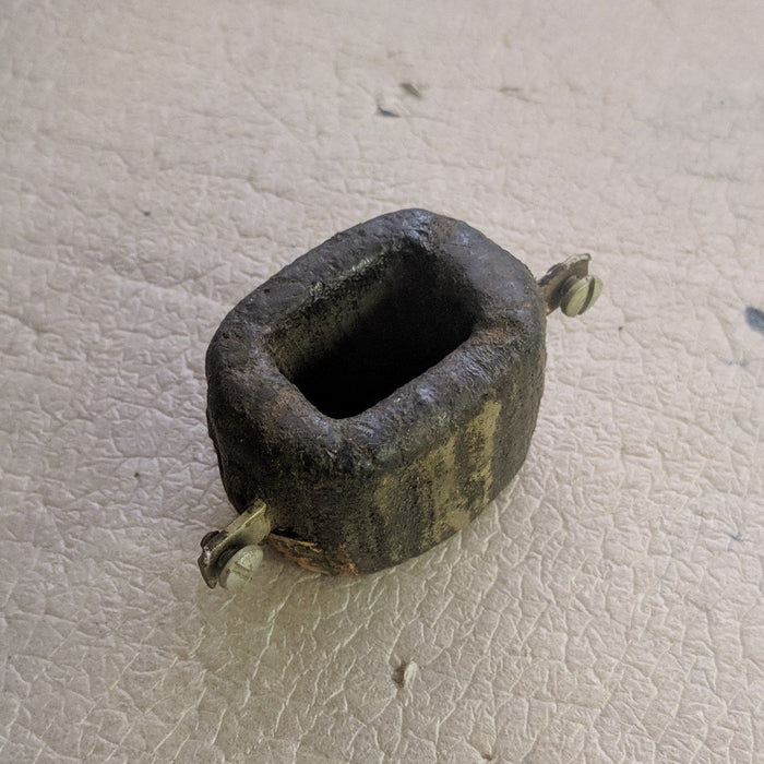 Coil 440V 60HZ 380V 50HZ - Cutler Hammer - (1332-3)