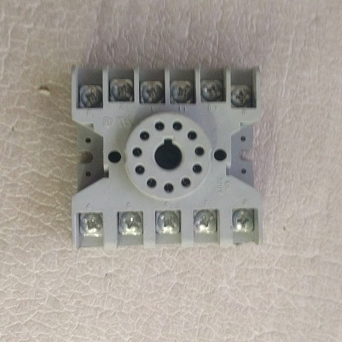 11 Pin Socket 10A 300V - Potter & Brumfield - (Z7E123)