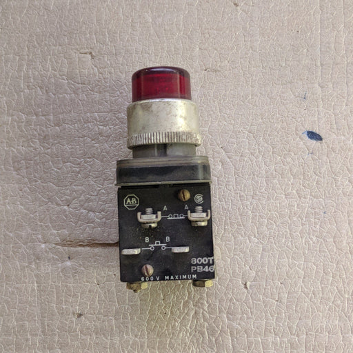Push Button With Indicating Light Red 600V - Allen Bradly - (800T-PB46)
