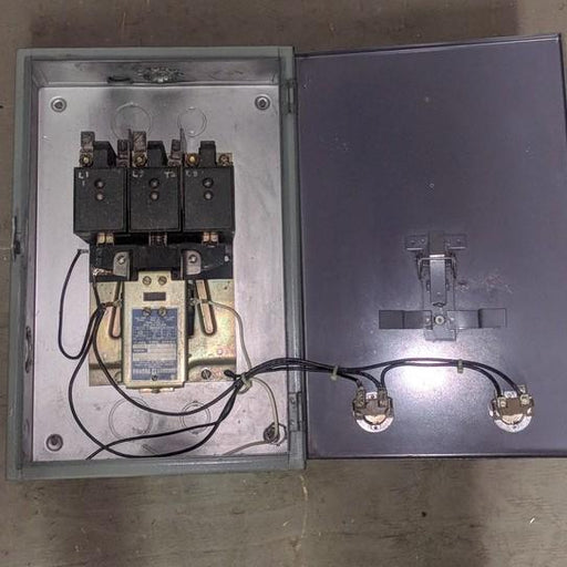 Nema 3 Lighting Contactor 110-600V - Square D - (W403-S7-G1)